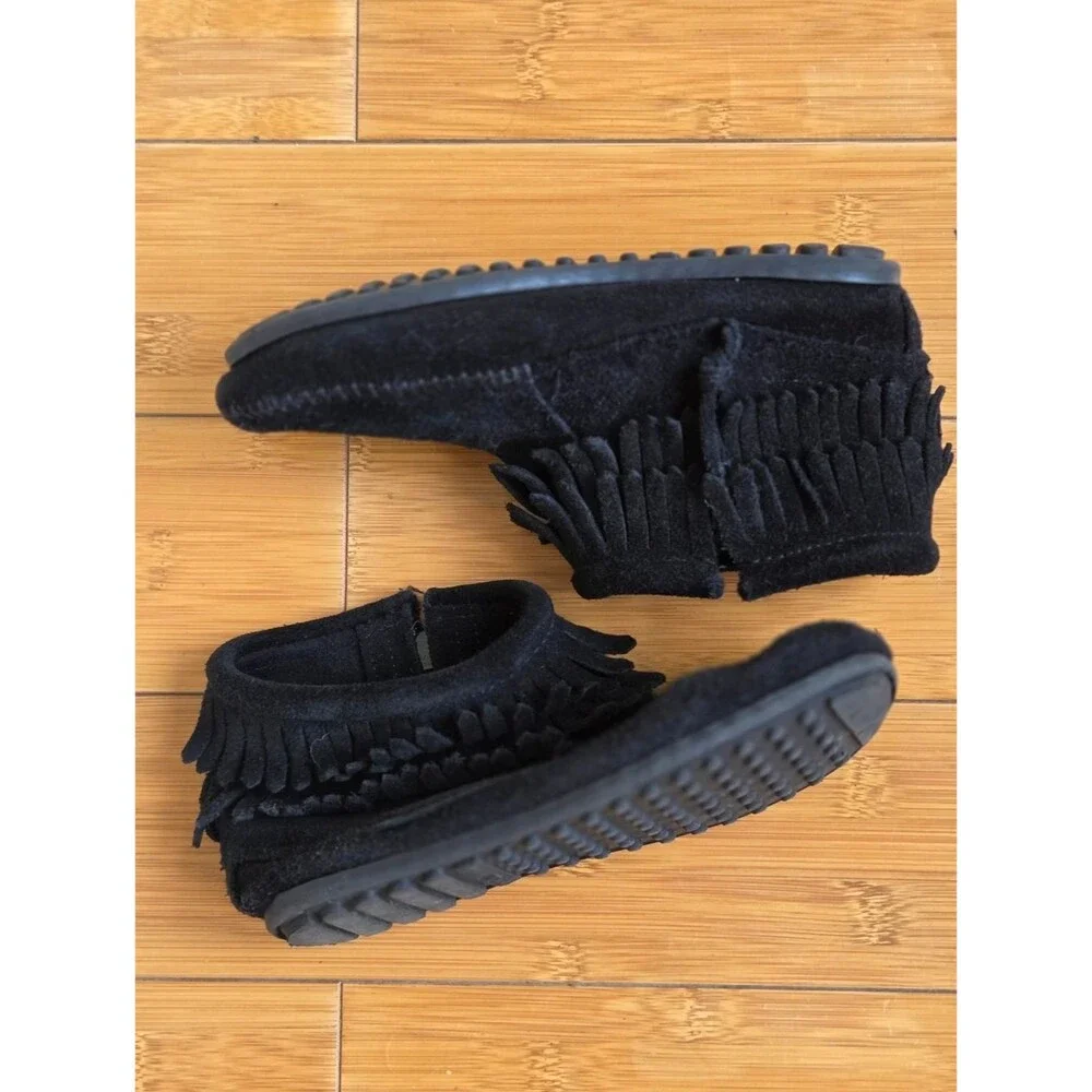 Minnetonka Moccasins Ankle Booties Black Suede Double Fringe Zip Boots Kids 2